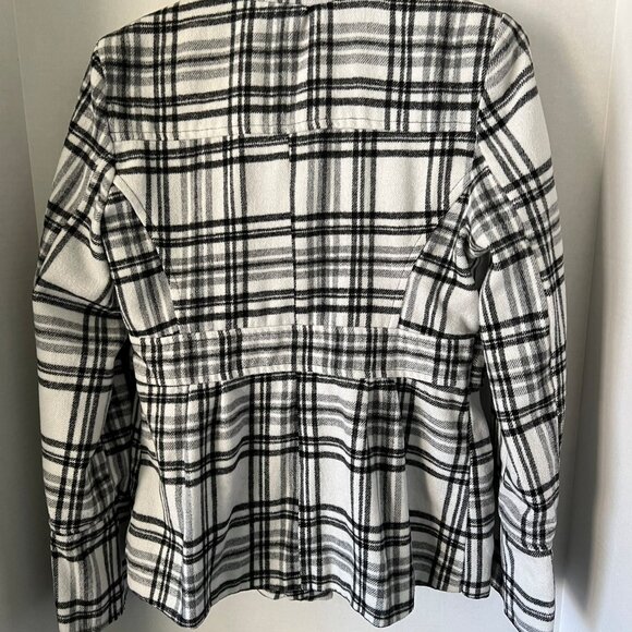 BONGO white and black plaid jacket. Size L 25"L 19"W - Picture 2 of 4